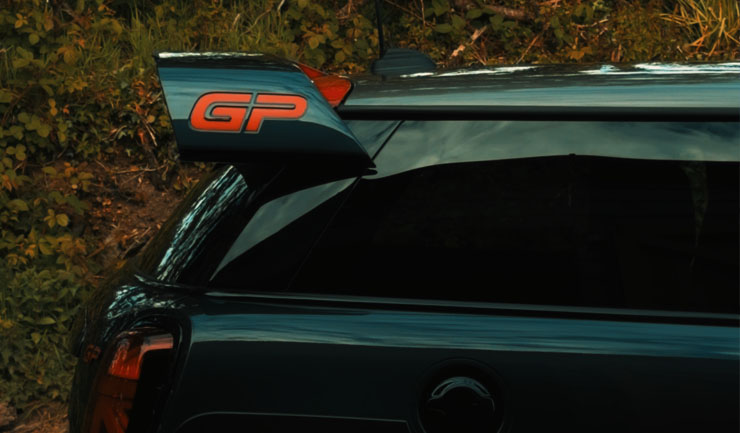 Ceramic coating application on paintwork